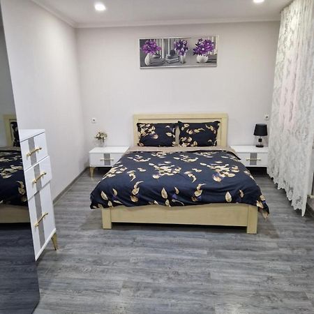Larisa Apartment Tbiliszi Kültér fotó