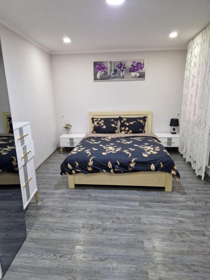 Larisa Apartment Tbiliszi Kültér fotó