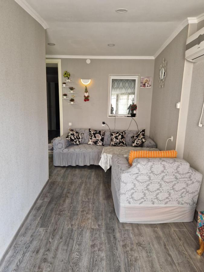Larisa Apartment Tbiliszi Kültér fotó